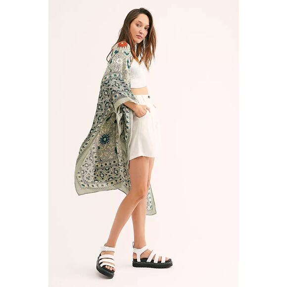 Free People Magic Dance Border Floral Print Kimono Cardigan Sweater Green/White - Picture 1 of 7